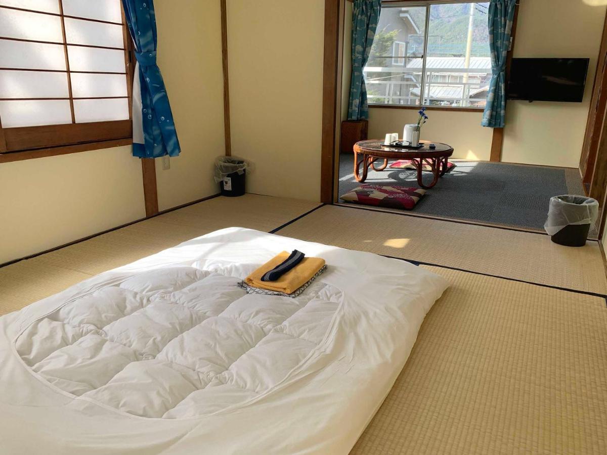 Fujinoya Ryokan Fujikawaguchiko Bagian luar foto