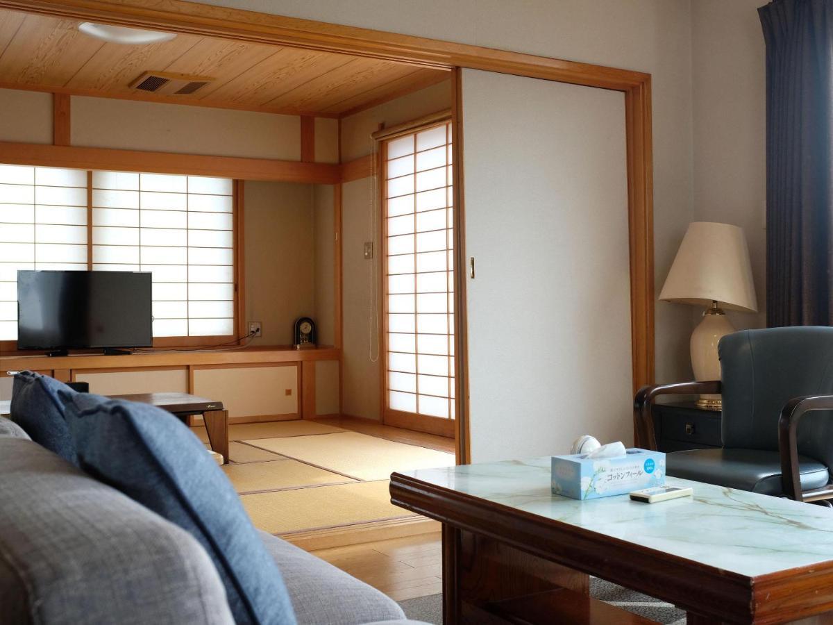Fujinoya Ryokan Fujikawaguchiko Bagian luar foto